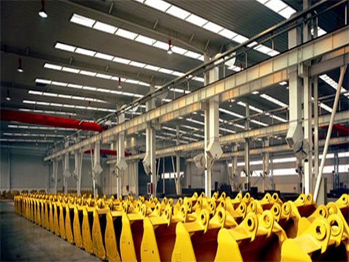 滨州徐工集团挖掘机装配车间